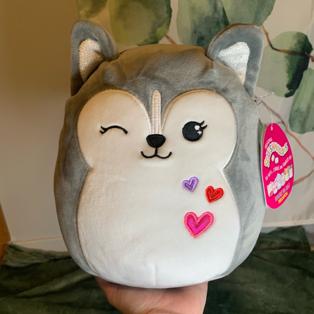 NWT 8” Heidi the Husky Squishmallow